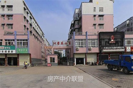 密州妇幼保健院家属院3室2厅1卫70万96m2精装修出售